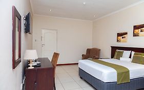 Emerald Hotel